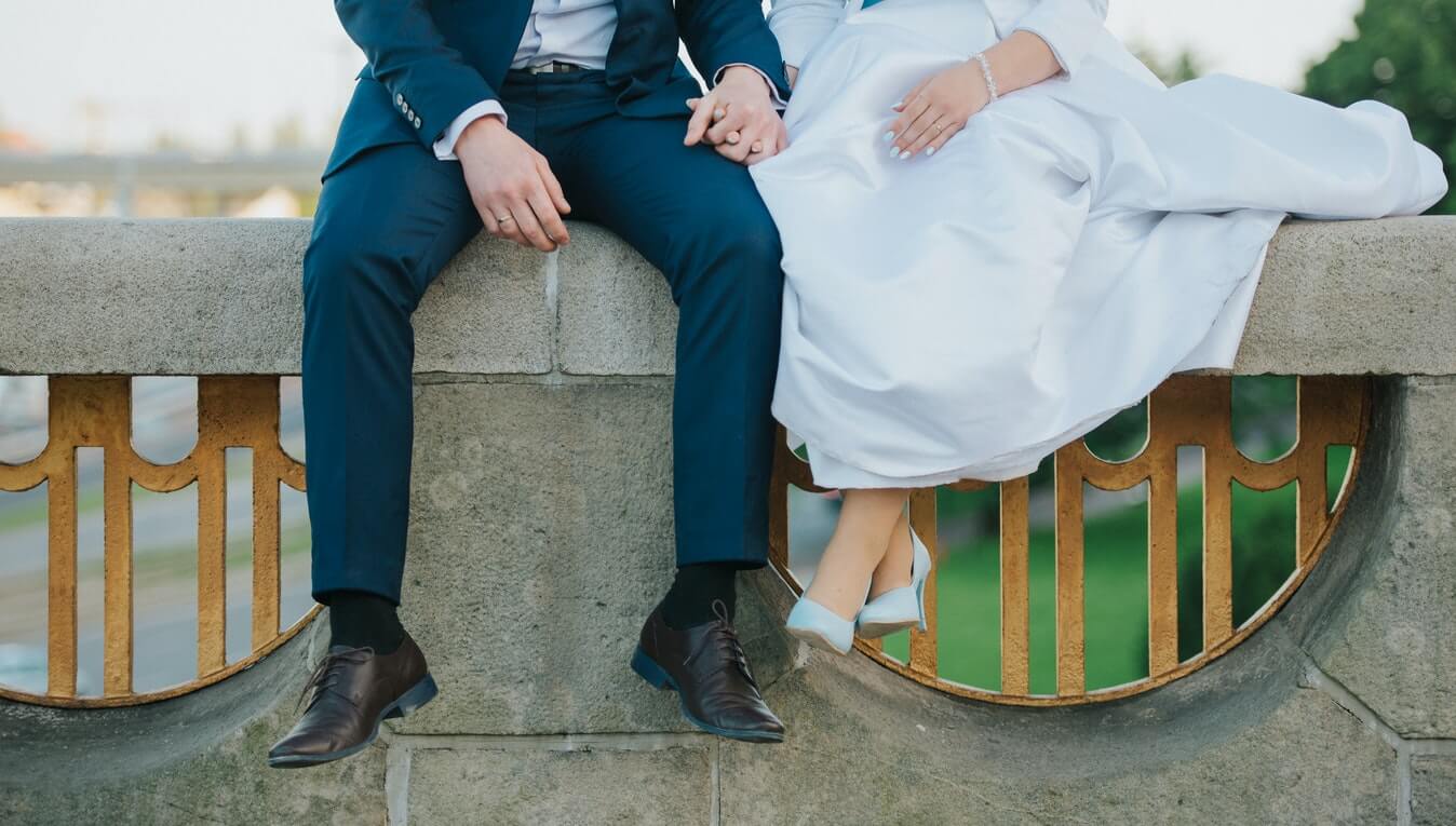 5 Clever Ways to Use a Golf Cart in Your Wedding