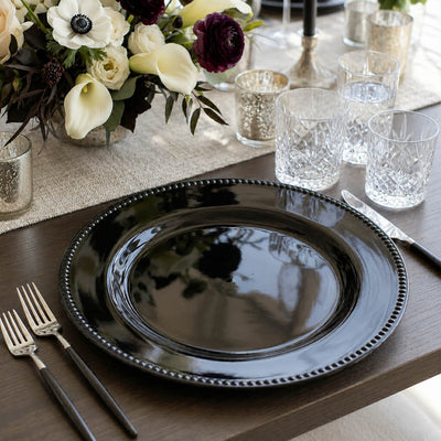 Black beaded charger plate on a table setting - thumbnail number 5