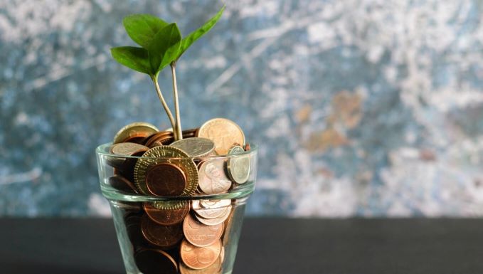 Bride's Guide: 3 Easy Ways to Raise Funds for Your Wedding