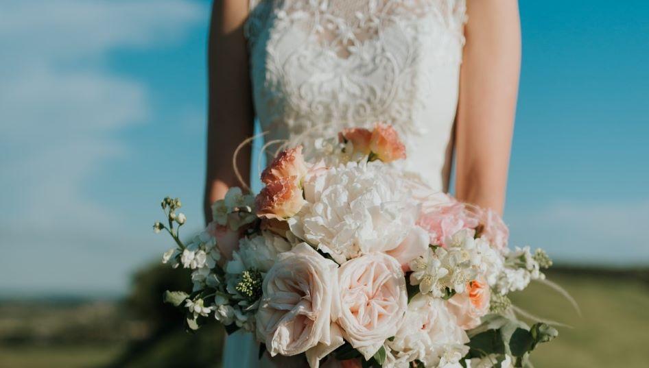 How to Approach Pre-Wedding Weight Loss in a Healthy Way: 9 Tips