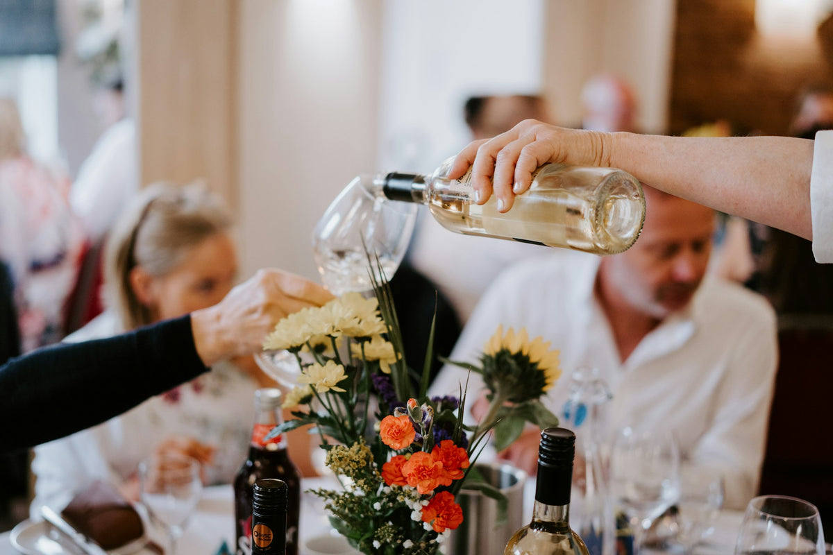 A Guide to Wedding Alcohol: How to Choose Your Options