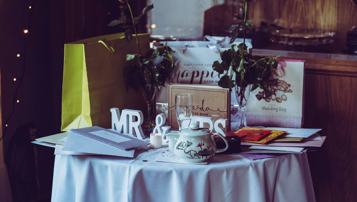 9 Heartfelt Wedding Gift Ideas You Can DIY