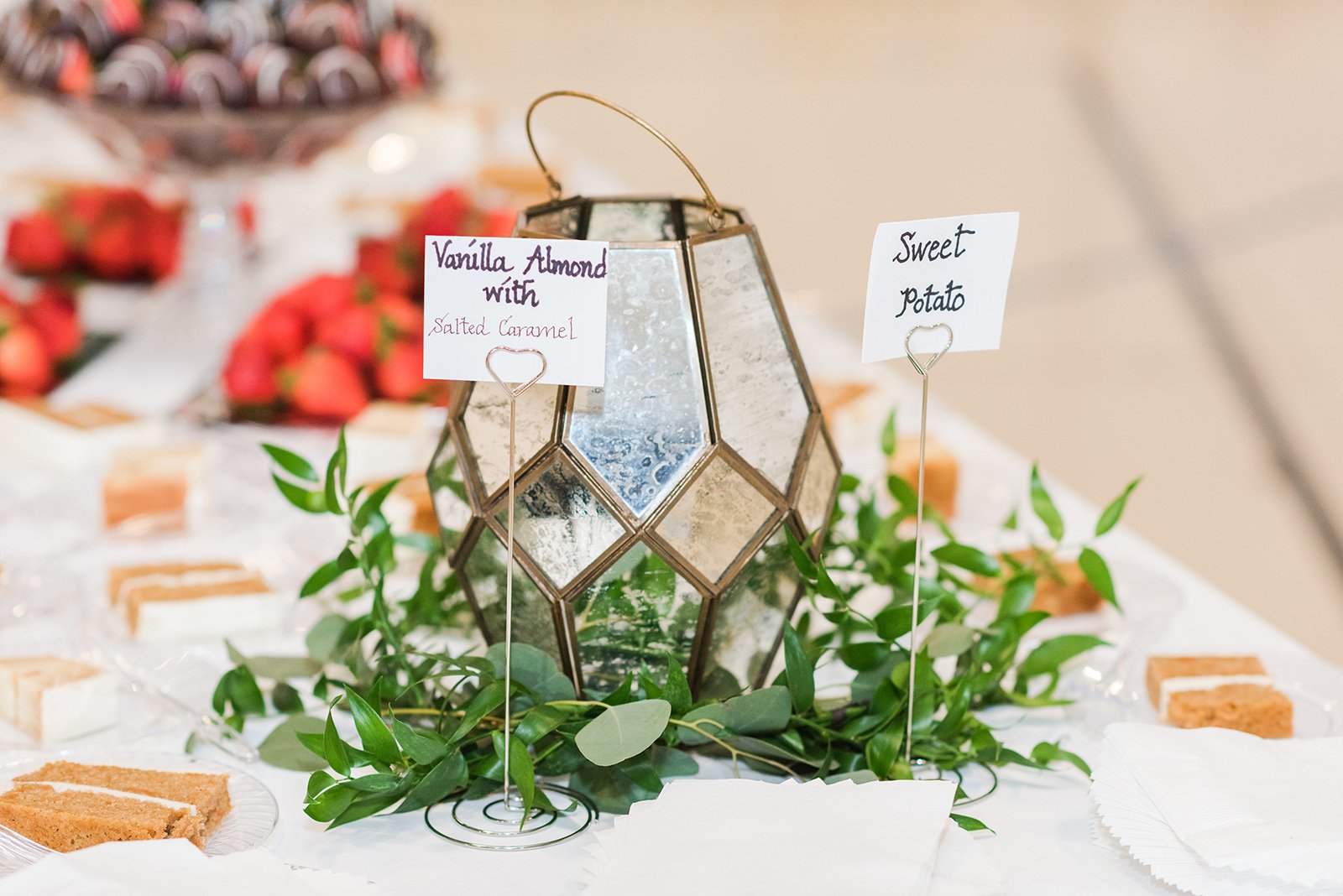 How to Choose the Perfect Wedding Décor