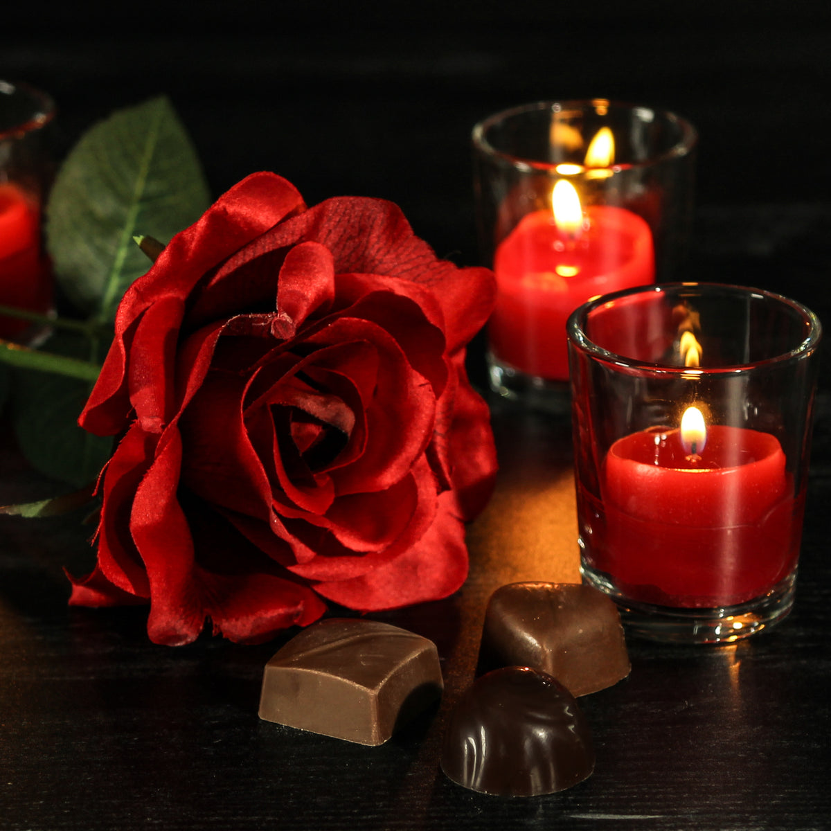 Richland Votive Candles Unscented Red