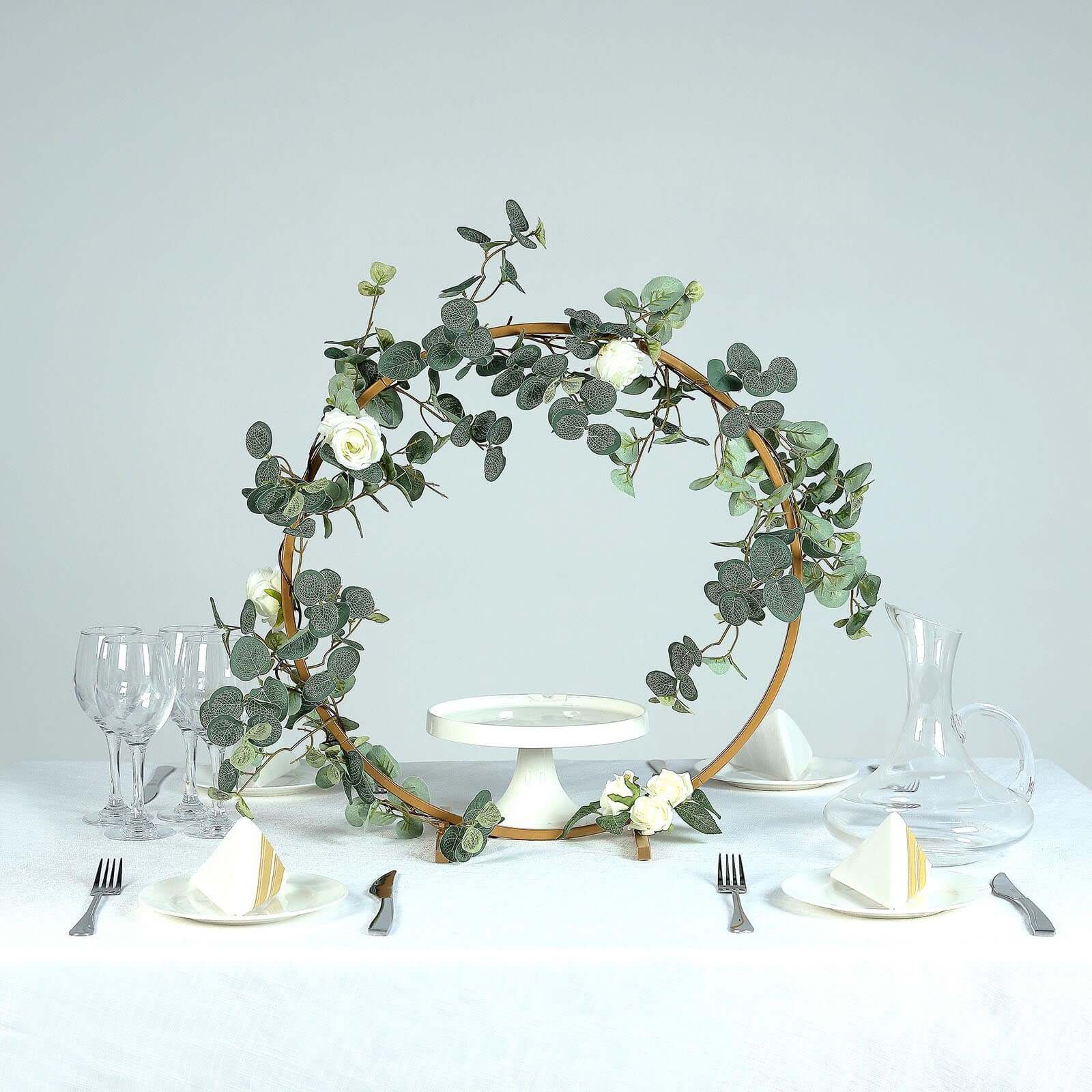 Metal Hoop Wreath Centerpiece 20" Gold – Round Arch Tabletop Wedding Display