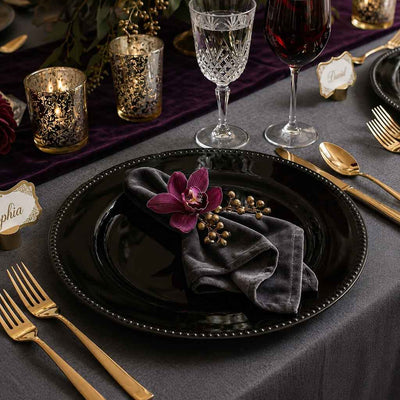 Black beaded charger plate on a table setting - thumbnail number 4