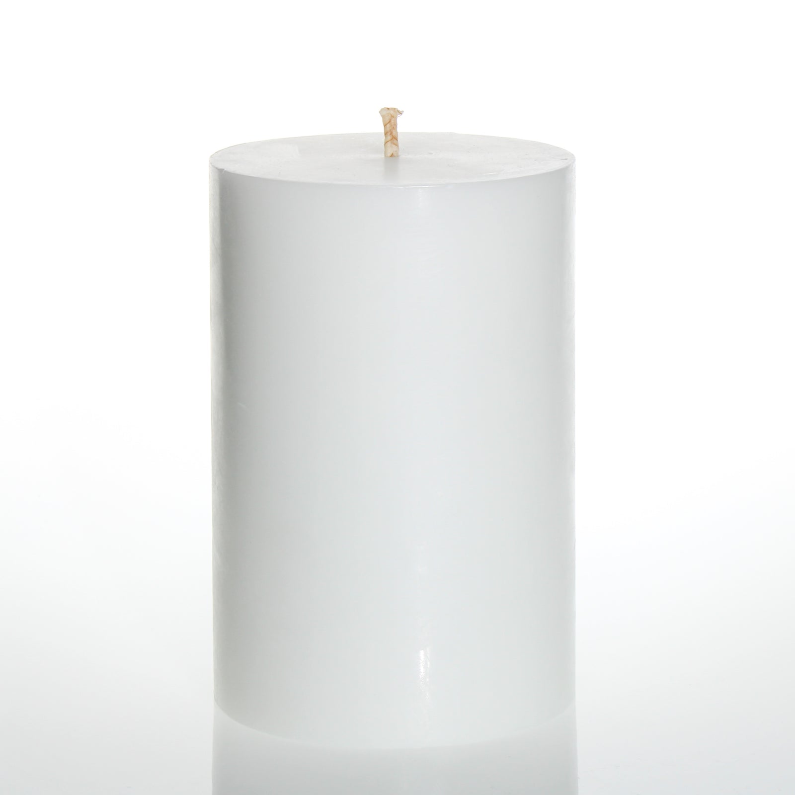 Richland 4 x 6 White Pillar Candle