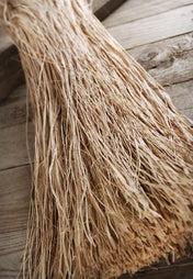 Natural Raffia Bundle Trimmed - thumbnail number 1