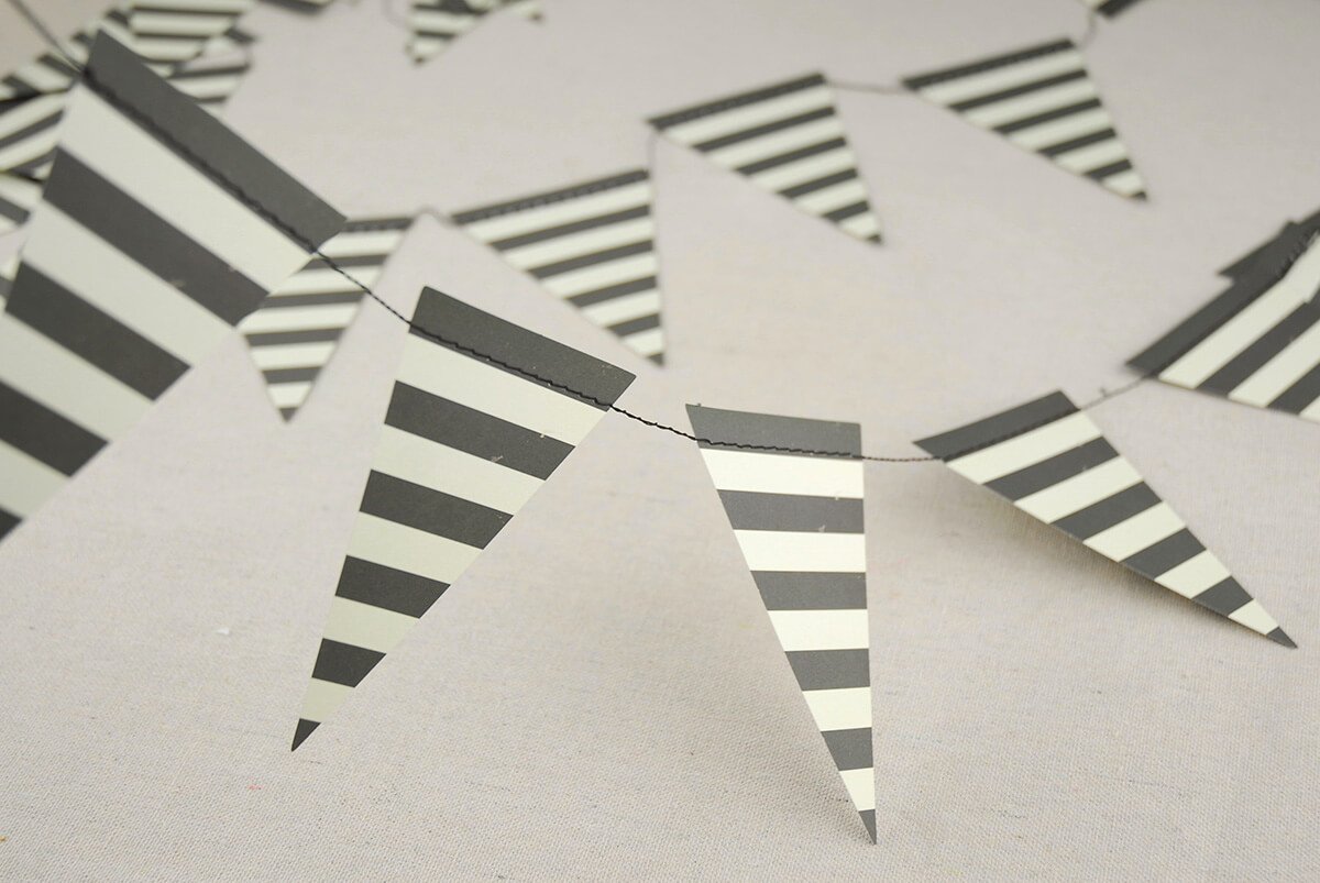 black white 8 foot striped mini banner party decoration