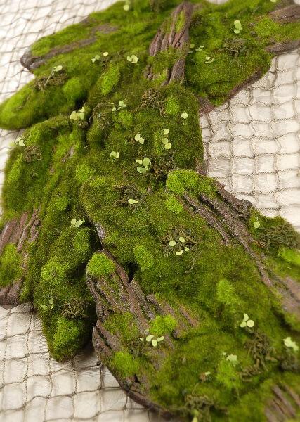 foam moss tree bark 14 x 6 5in