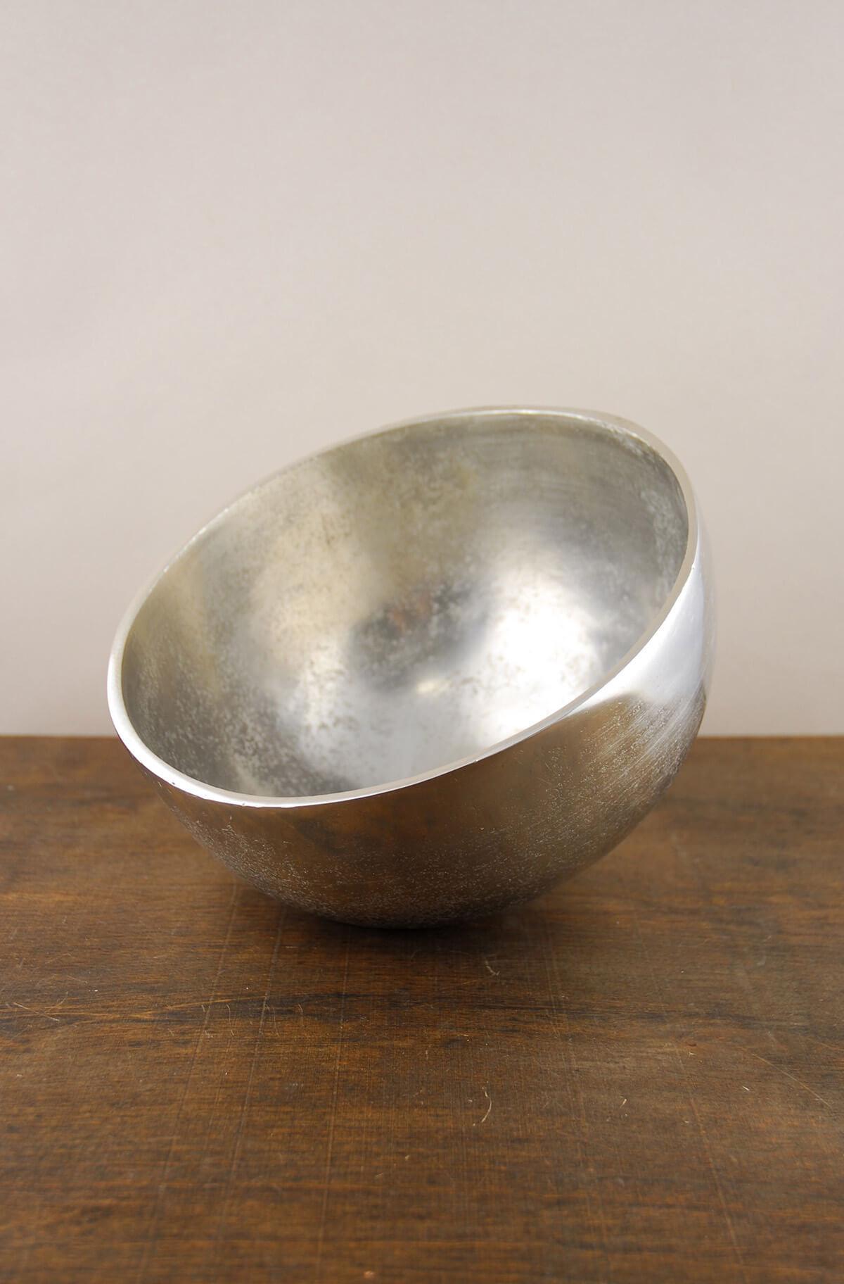 oblique umba angled aluminum bowl 9 x 6