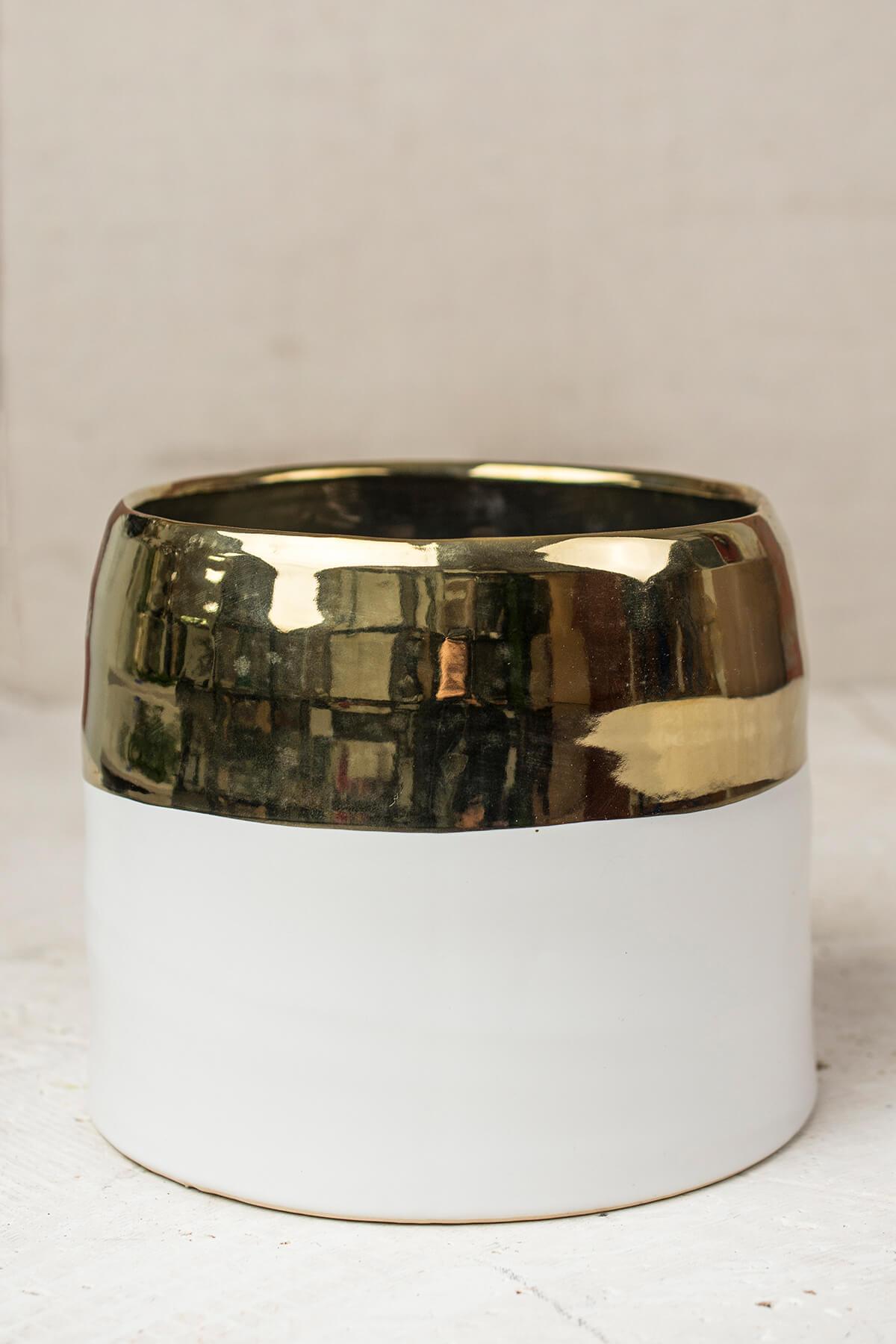 twijfel Doorweekt Lotsbestemming White and Gold Ceramic Claire Vase & Pot 7.5" x 6.25" - Quick Candles