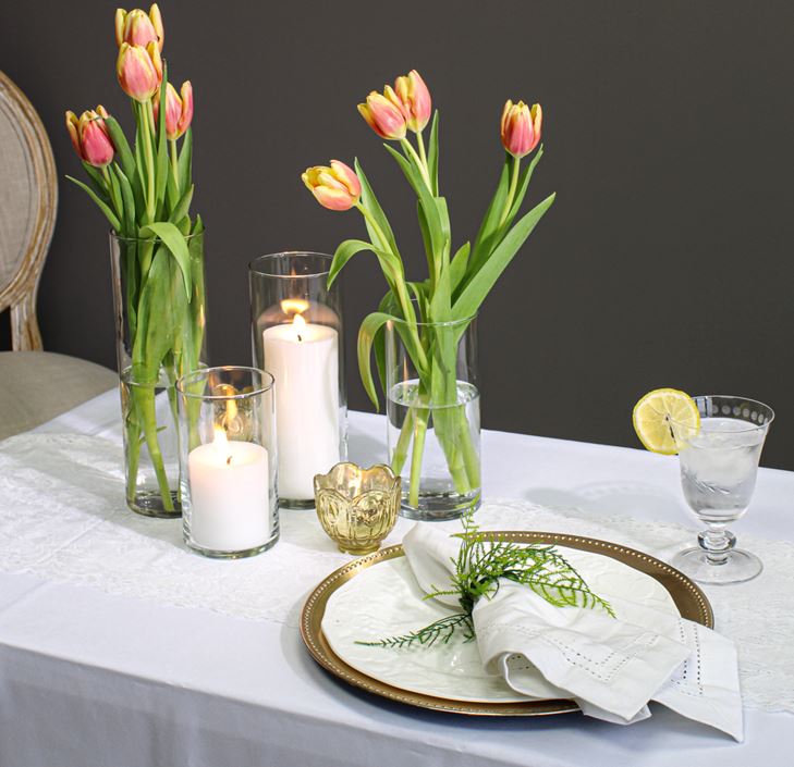 https://quickcandles.com/cdn/shop/products/springtablescape_a970dcbb-0aa9-4d8a-8b7c-f35a941a21c0_1600x.jpg?v=1676318409