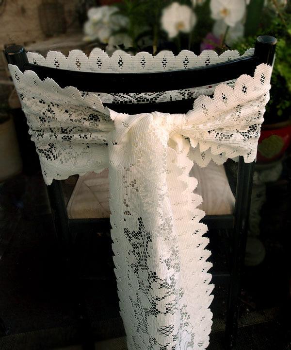 Table Runner Lace Ivory 13 x 96in