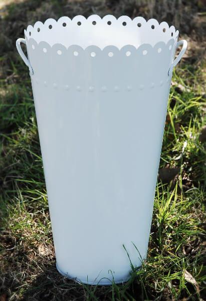 18" Scalloped WHITE ENAMEL Oval Flower Market Bucket with handles - thumbnail number 1